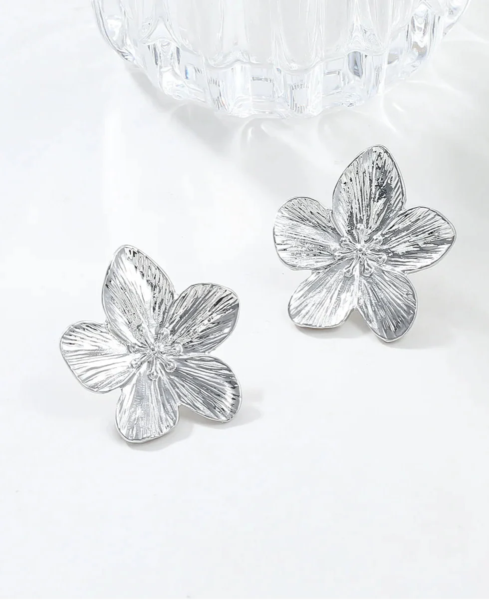 ESTERIA EARRINGS