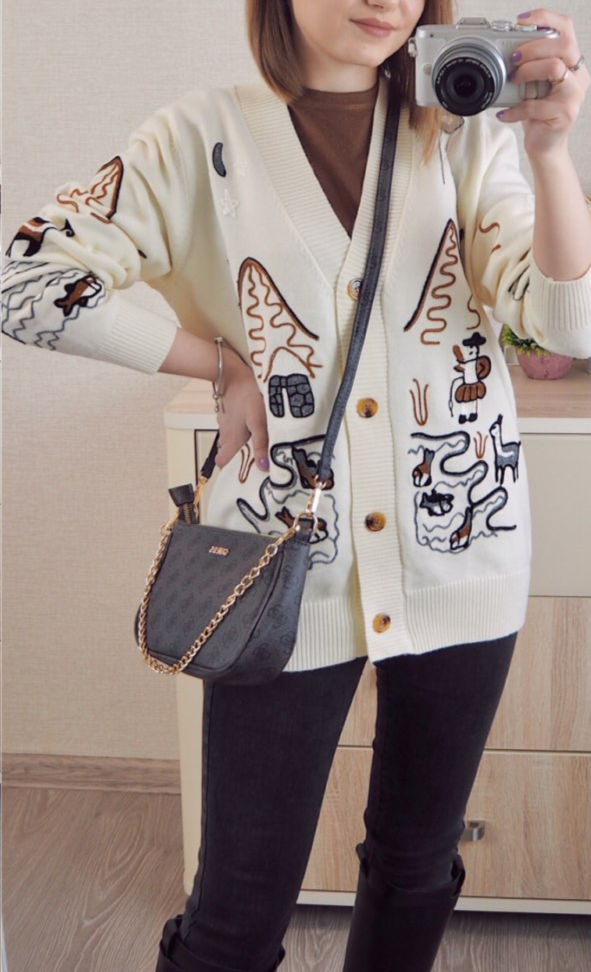 Embroidery knitted Cardigan