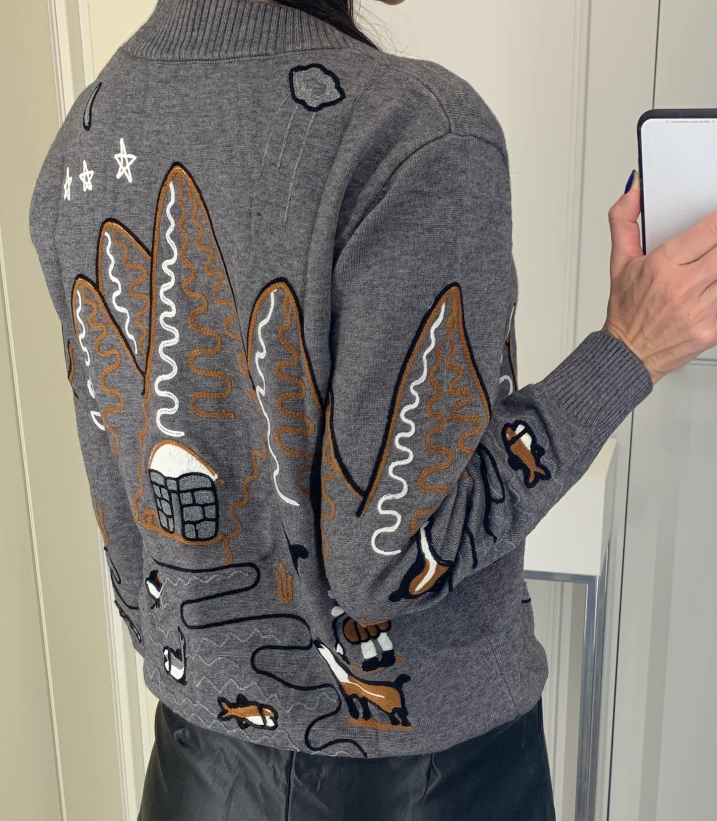 Embroidery knitted Cardigan