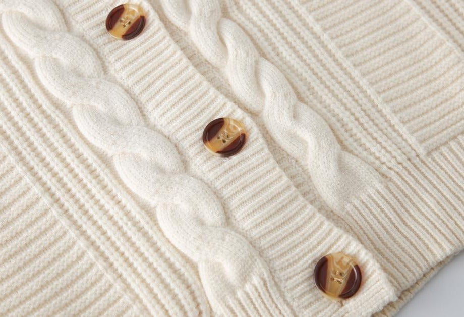 Jasmine Knitting Set