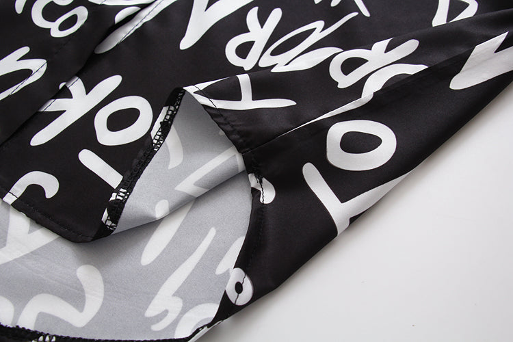 Graffiti letter print Blouse