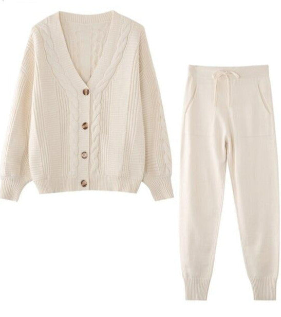 Jasmine Knitting Set