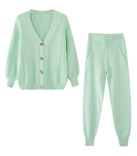 Jasmine Knitting Set