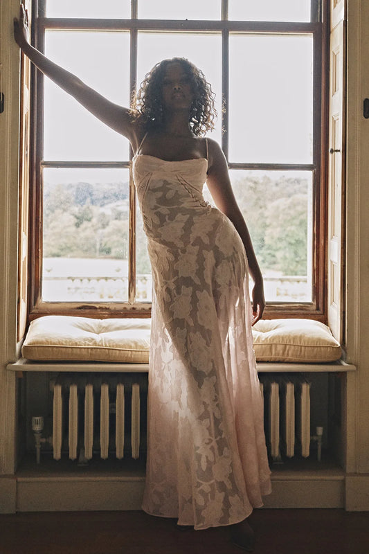 ANESSA ELEGANT DRESS
