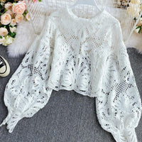 VINTAGE CROP WHITE BLOUSE