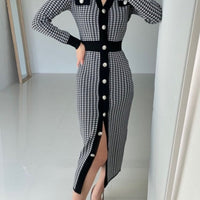 SAMANTHA V-NECK DRESS