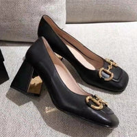 AGNES VINTAGE PUMPS