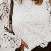 CIARA FEMININE LACE TOP
