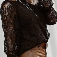 CIARA FEMININE LACE TOP