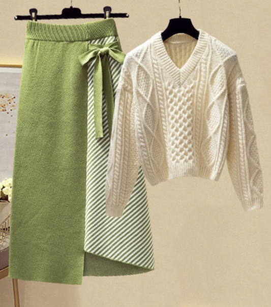 Rommy Warm Knitted  Set