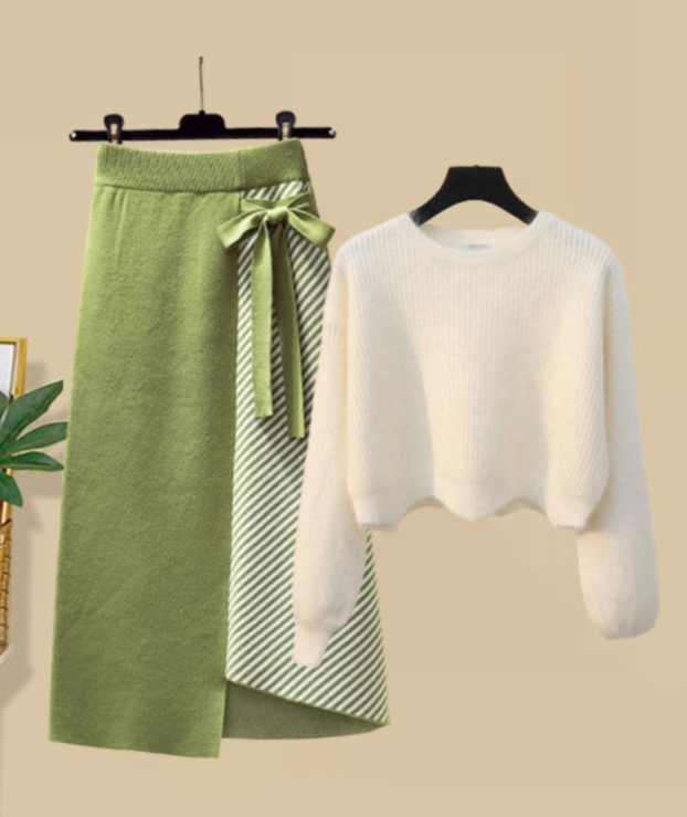 Rommy Warm Knitted  Set