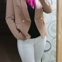 Laiza Slim Fitting Blazer