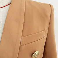 Laiza Slim Fitting Blazer