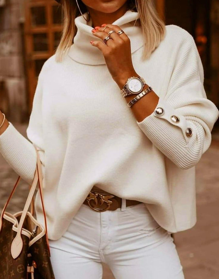 VICTORIA COZY SWEATER