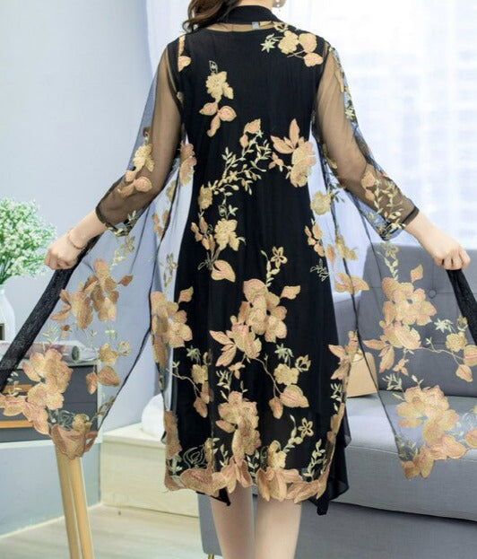 Aysha Long Lace Cargidan&Kimono