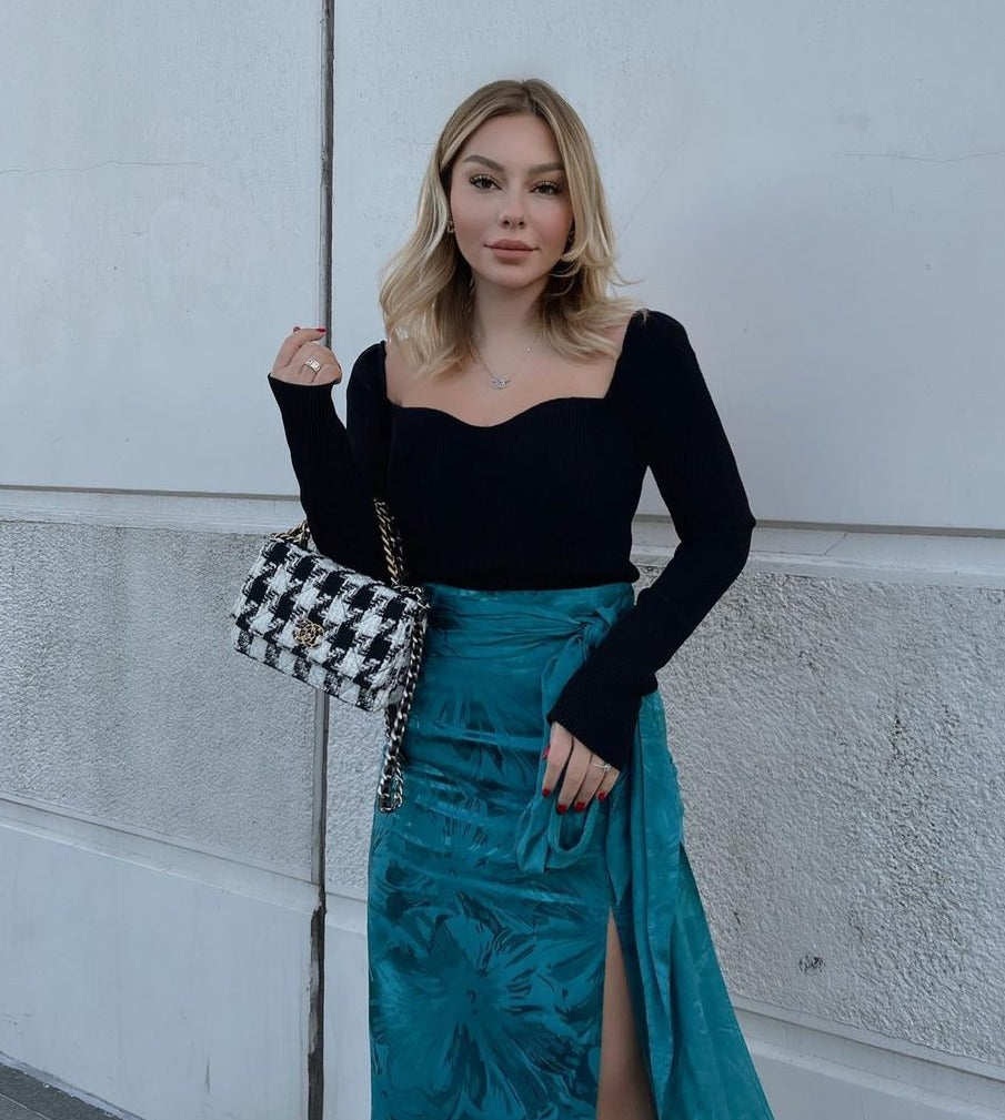 Becca Knitted Pullover