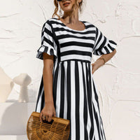 CUTE STRIPED DRESS