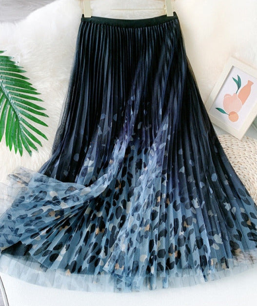 Lina Pleated Skirt &Leapard Print