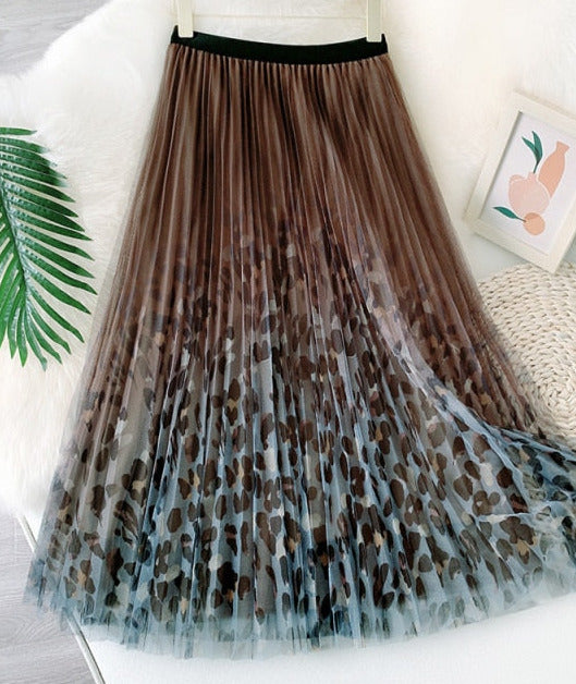 Lina Pleated Skirt &Leapard Print