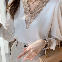 KAILA EMBROIDERED BLOUSE
