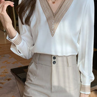 KAILA EMBROIDERED BLOUSE