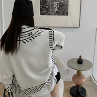 ANDREA GRAPHIC CARDIGAN