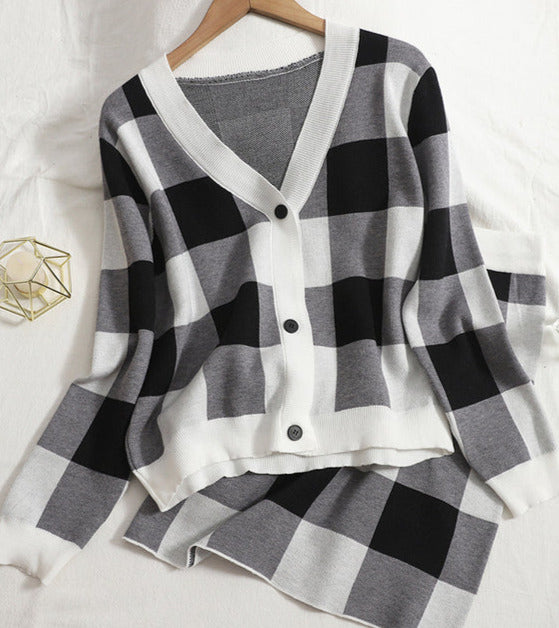 Wendy knitted two-piece suit