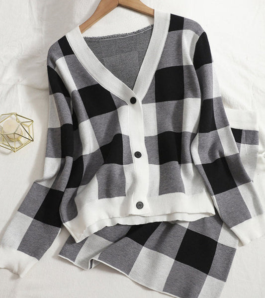 Wendy knitted two-piece suit